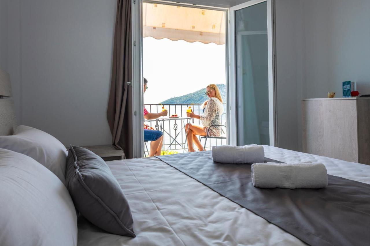 Paraskevas Boutique Hotel Тірос Екстер'єр фото
