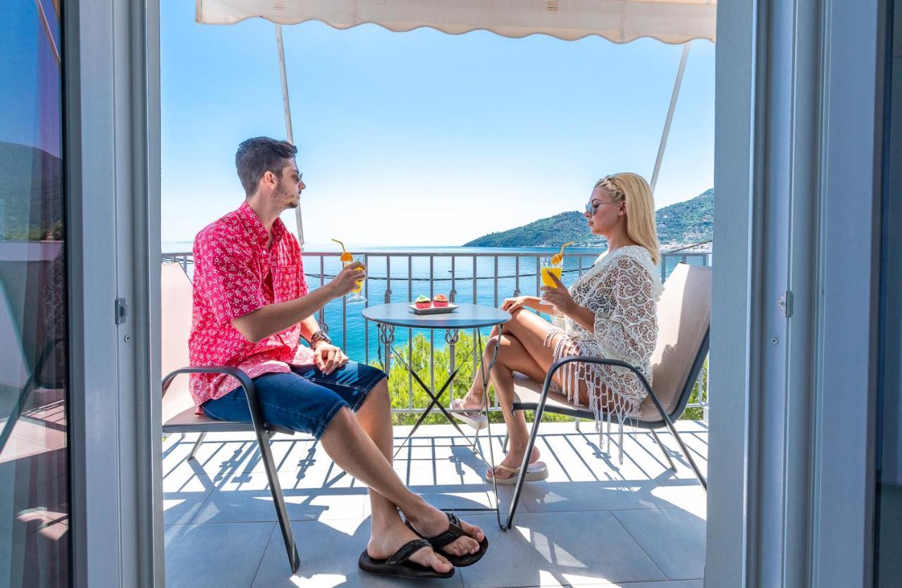 Paraskevas Boutique Hotel Тірос Екстер'єр фото