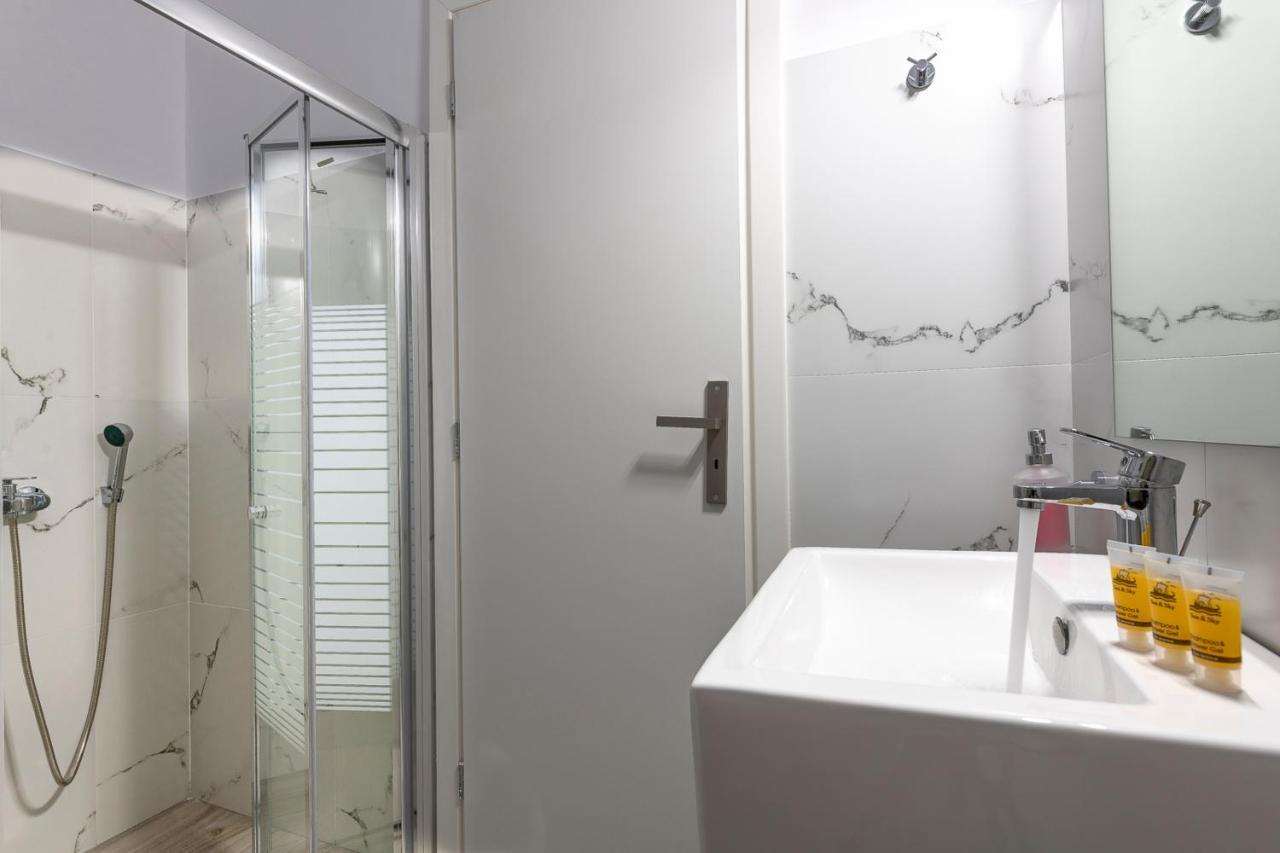 Paraskevas Boutique Hotel Тірос Екстер'єр фото